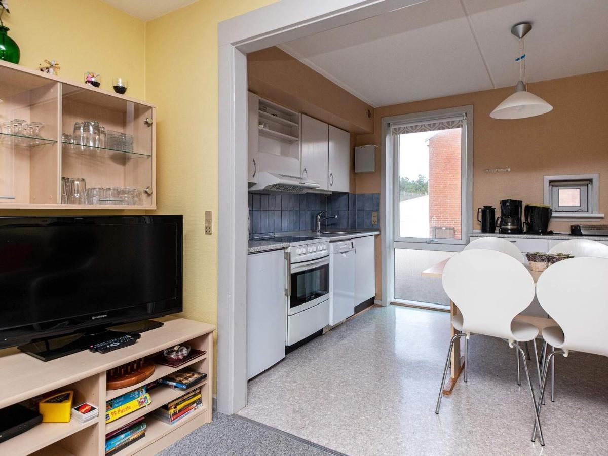 6 Person Holiday Home In R M Sonderby  Экстерьер фото